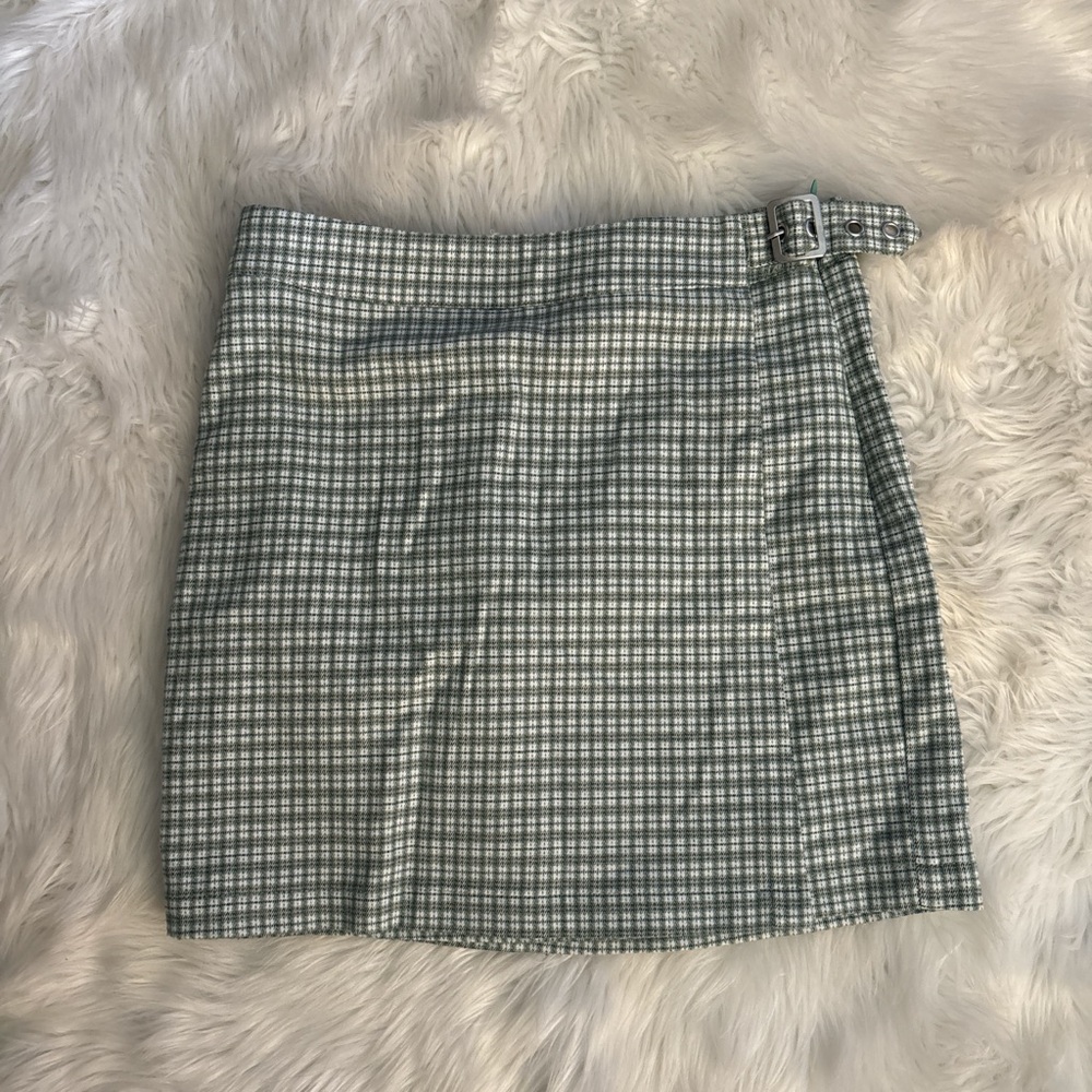 Full Tilt Checkered Skirt with Buckle